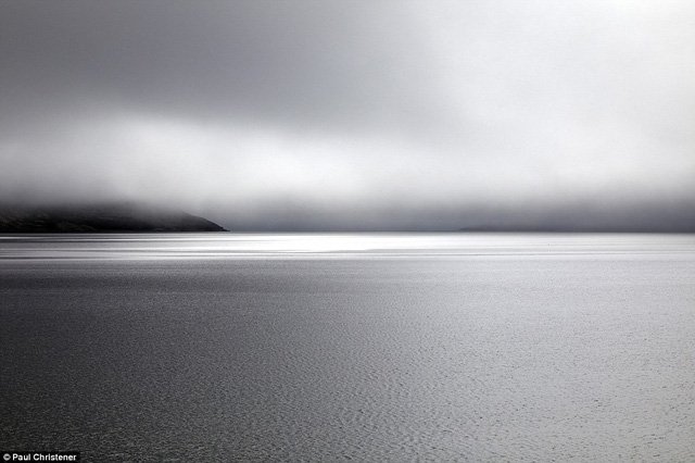 Bức ảnh có tên “Đi tìm sự im lặng”, chụp ở Greenland.